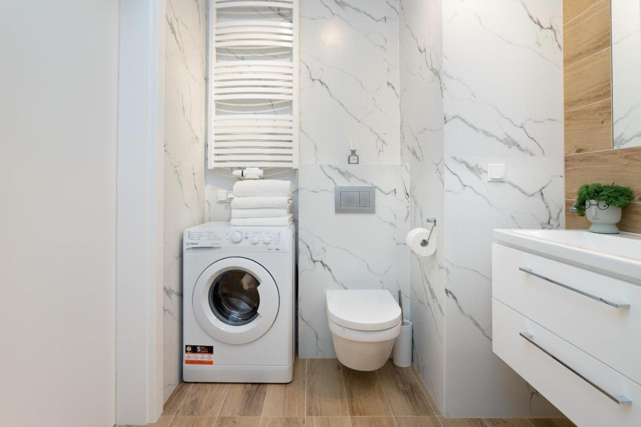 Ina Rent - Przy Plazy- Nadmorski Dwor Gdańsk Buitenkant foto