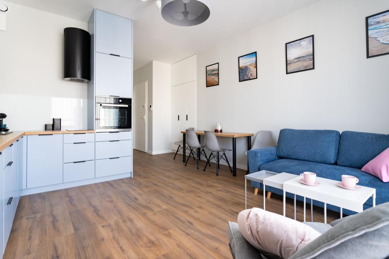 Ina Rent - Przy Plazy- Nadmorski Dwor Gdańsk Buitenkant foto